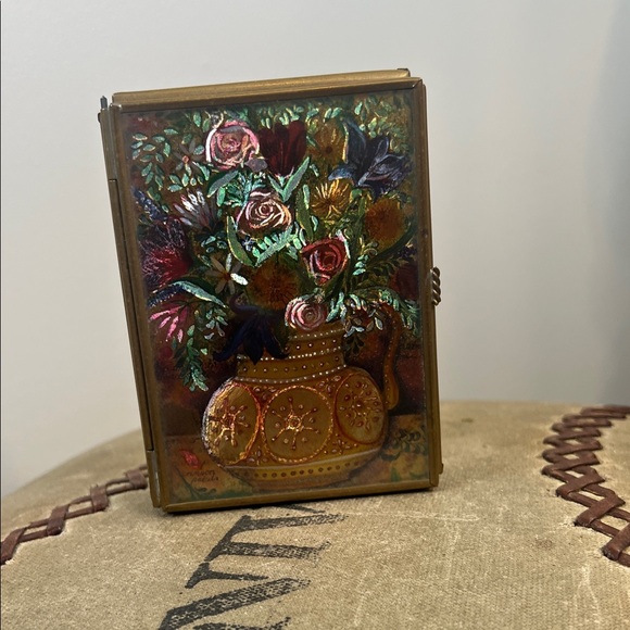 Floral Decorative Box - Picture 1 of 8